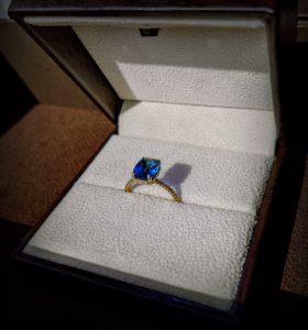 Angara Ring in Box
